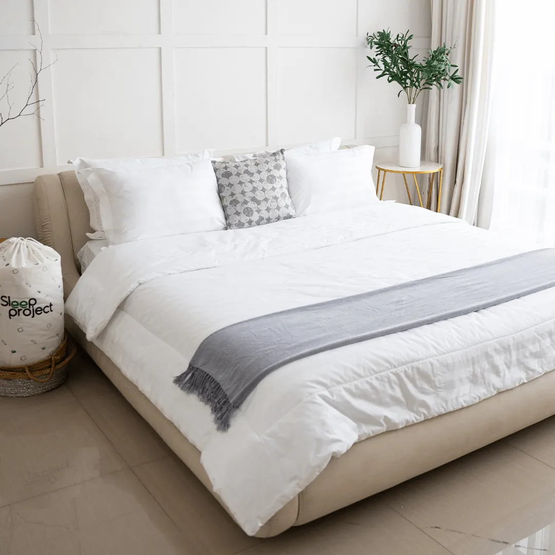 Stripes White Sleek Cotton - Hotel Series Bedding Set