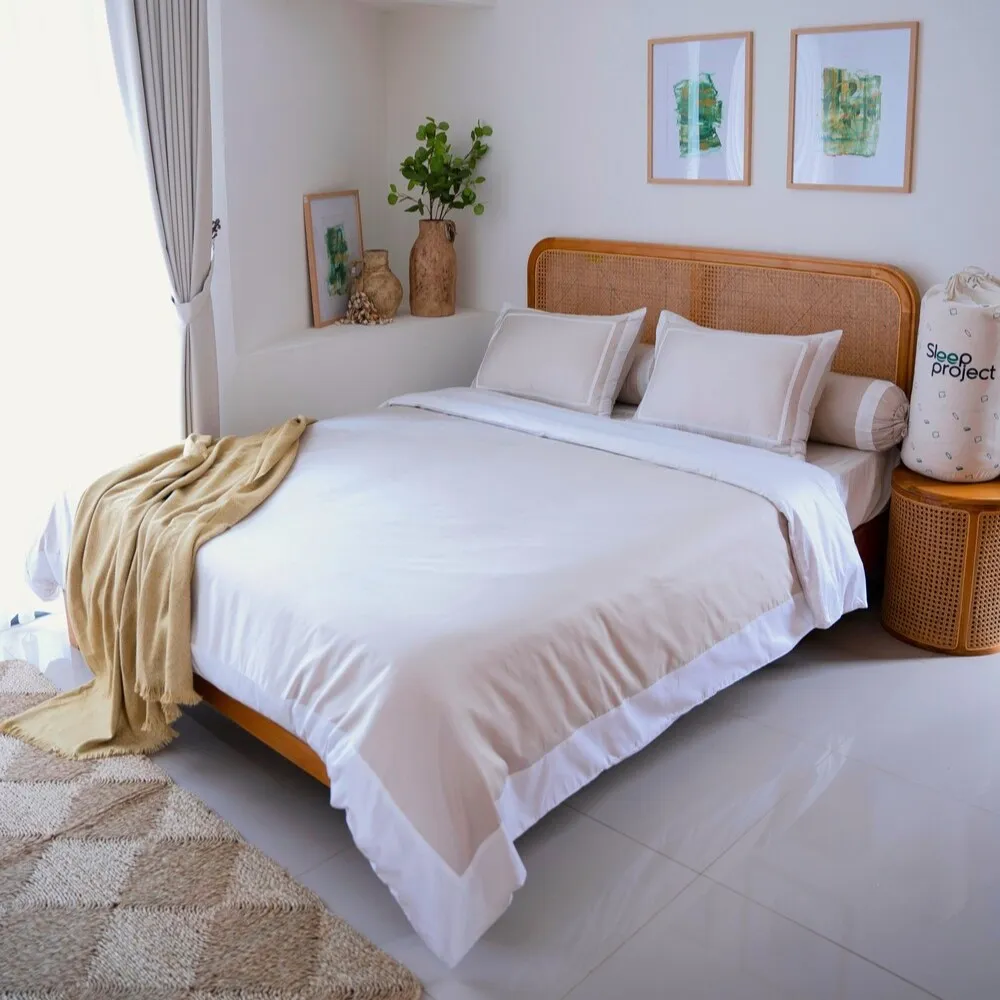 Taupe & White - Velvet Frame Premium Cotton Bedding Set