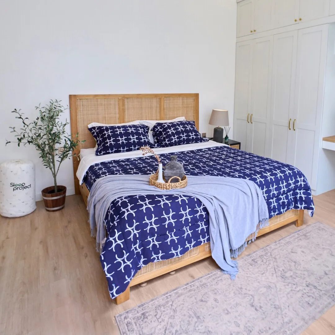 Batik Fractal Akar Tunas Navy - Bedding Set